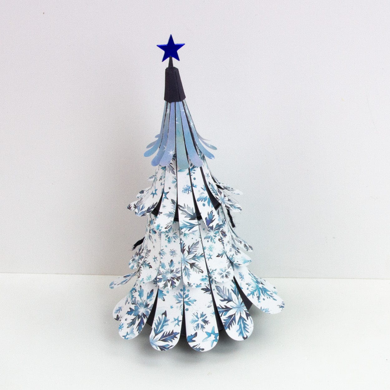 Tonic Studios Die Cutting Tremendous Tree Die Set - 5903e