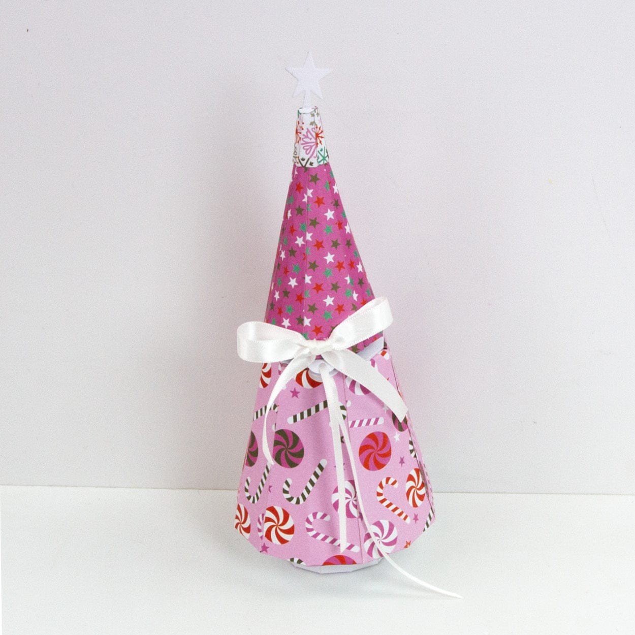 Tonic Studios Die Cutting Tremendous Tree Die Set - 5903e