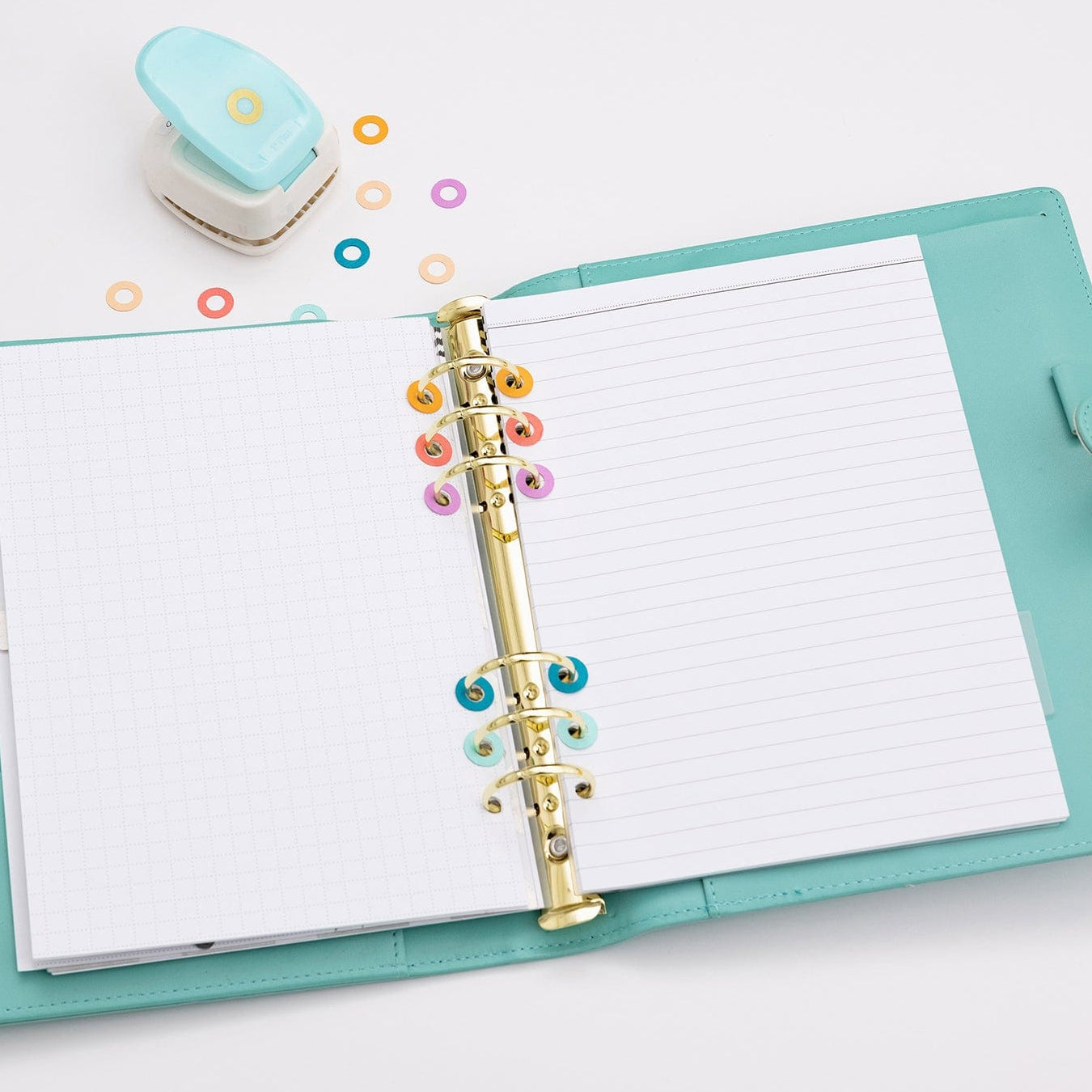 Bazzill Tools We R Memory Keepers Reinforce Hole Punch - Circle
