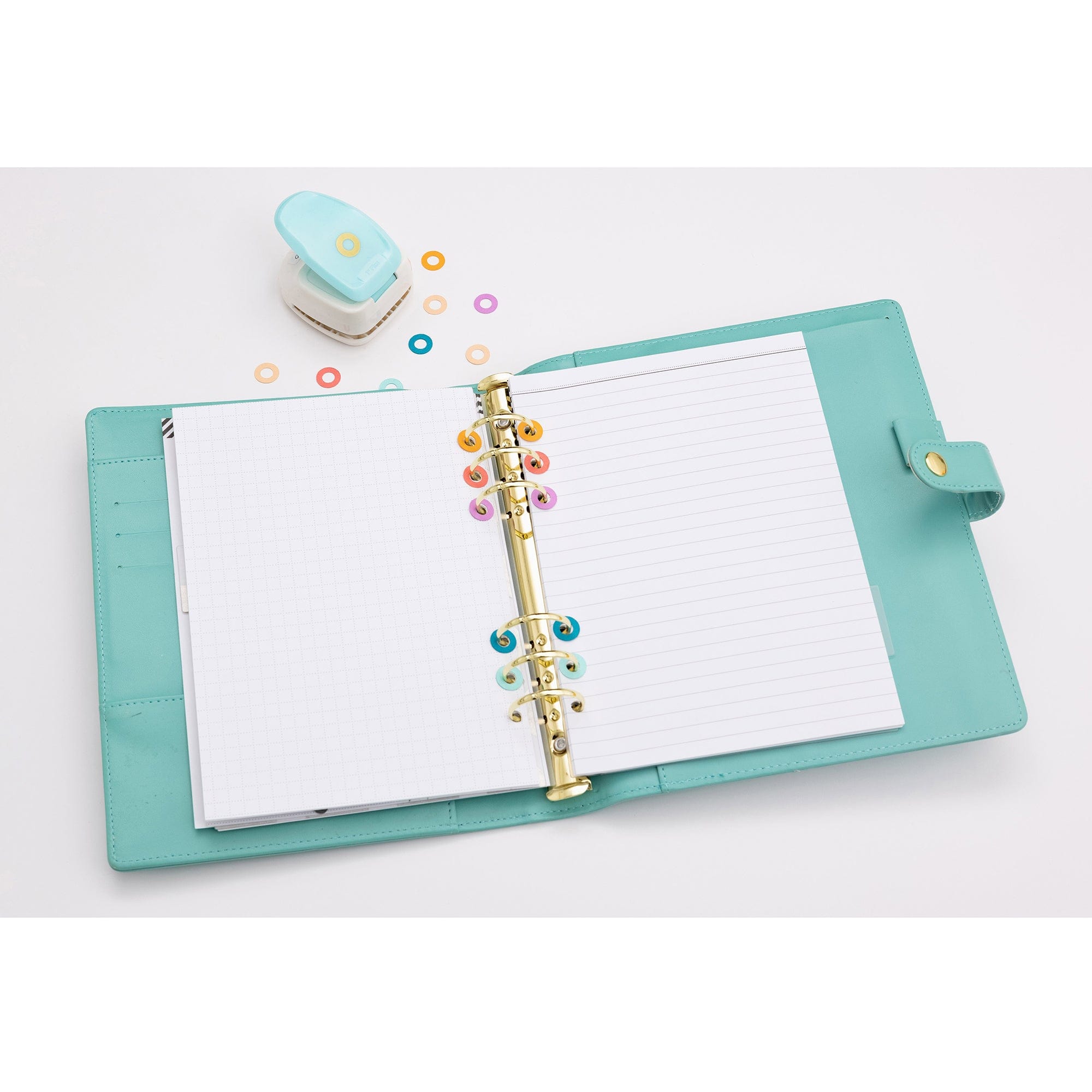 Bazzill Tools We R Memory Keepers Reinforce Hole Punch - Circle