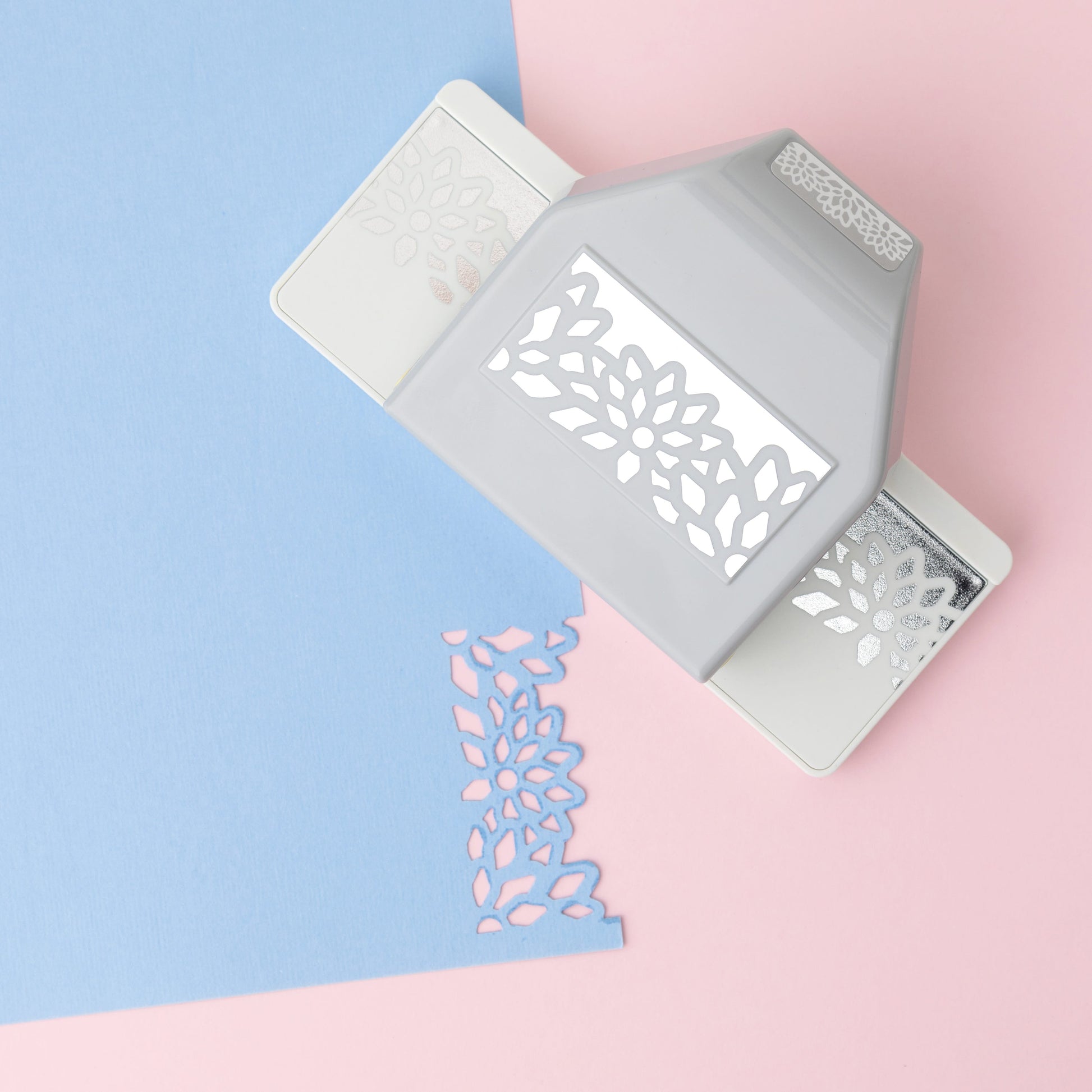 Ek Success EK Tools - Large Edge Paper Punch - Diamond Flowers