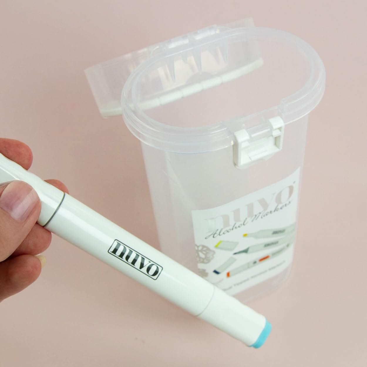 Nuvo Pens and Pencils Nuvo Alcohol Marker Pen Bundle with Storage Box – 12 Dual-Tip Pens in Assorted Colours – Tiger Lily, Plum Tomato, Bamboo Leaf, Ultramarine, Blackcurrant Tart, Blueberry Muffin & More
