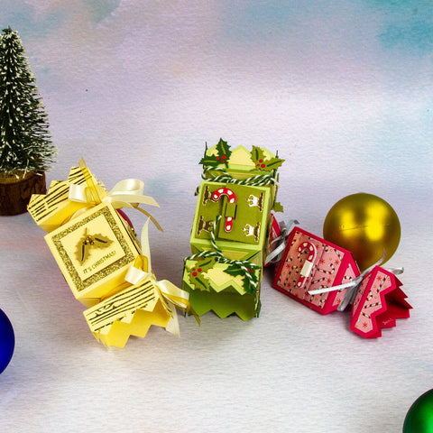 Tonic Studios Die Cutting Advent Cracker Box Die Set - 5907e