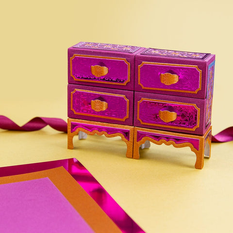 Tonic Studios Die Cutting Elegant Armoire Gift Box - Showcase Die Set - 5347e