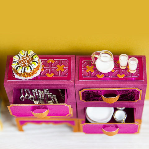 Tonic Studios Die Cutting Elegant Armoire Gift Box - Showcase Die Set - 5347e