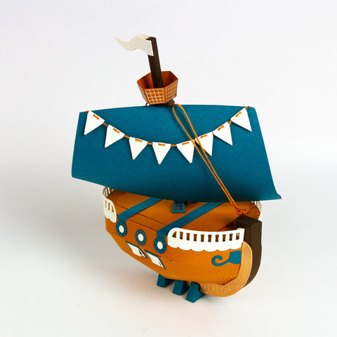Tonic Studios Die Cutting Grandiose Galleon Gift Box Die Set - 6068e