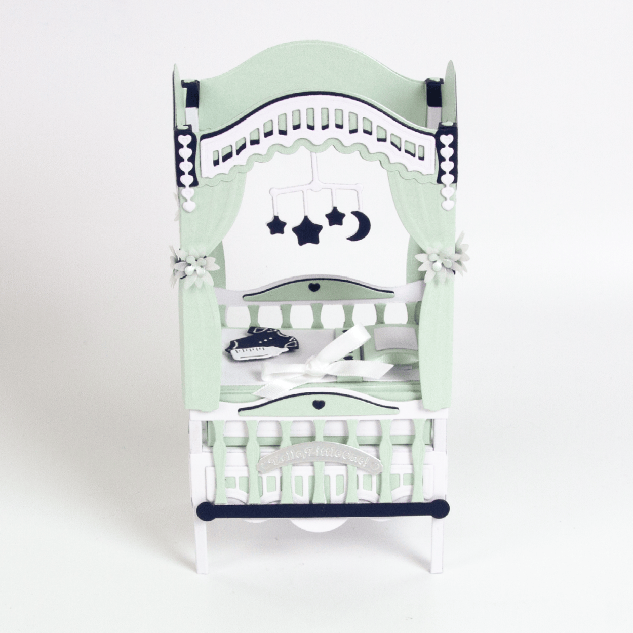 Tonic Studios Die Cutting Keepsake Cradle - Showcase Die Set - SHOW64