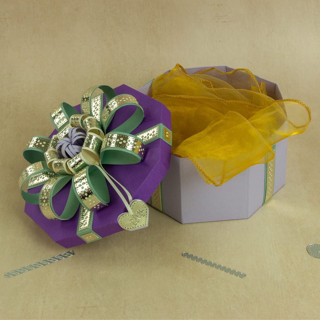 Tonic Studios Die Cutting Octavia Bow Box - Create & Make Die Set - CREATE23