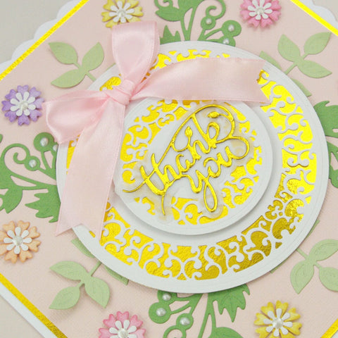 Tonic Studios Die Cutting Ornate Circular Frame Die Set - 5166e