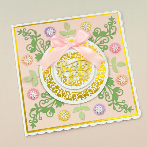 Tonic Studios Die Cutting Ornate Circular Frame Die Set - 5166e