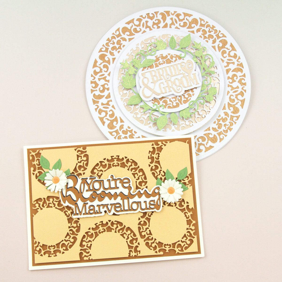 Tonic Studios Die Cutting Ornate Circular Frame Die Set - 5166e