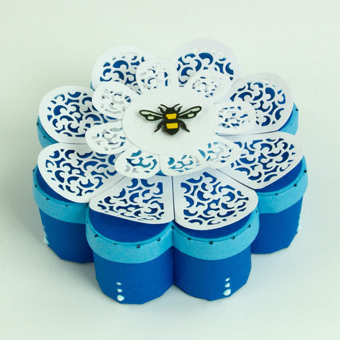 Tonic Studios Die Cutting Petal Perfection Die Set & Adhesive Sheets - DB09