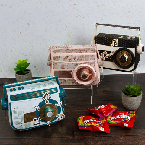 Tonic Studios Die Cutting Retro Radio Die Set - Showcase Die Set - SHOW63