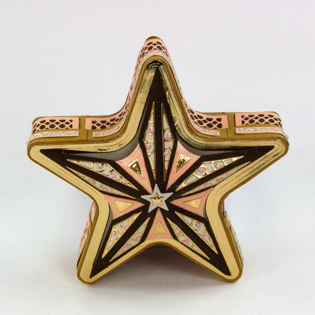 Tonic Studios Die Cutting Seashell and Starfish 3 in 1 Die Set - 5965e