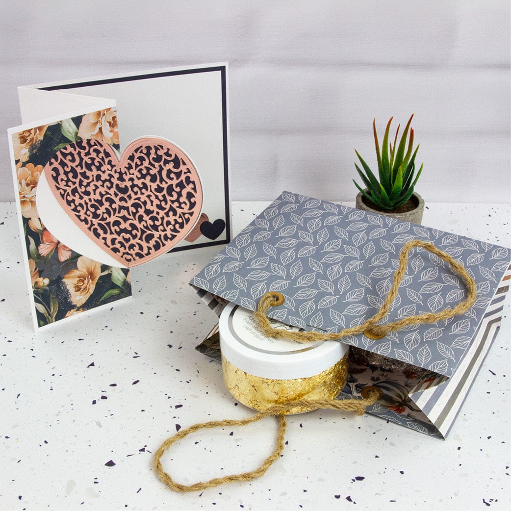 Tonic Studios Die Cutting Sweetheart Trio Die Set - Showcase Die Set - SHOW61