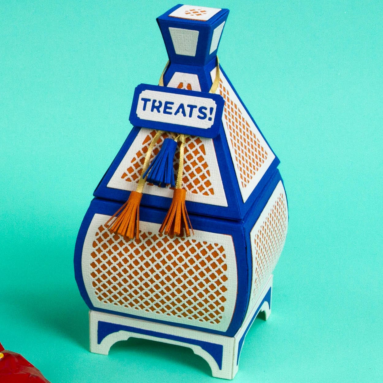 Tonic Studios Die Cutting Sweets and Treats Tagine - Showcase Die Set - SHOW57