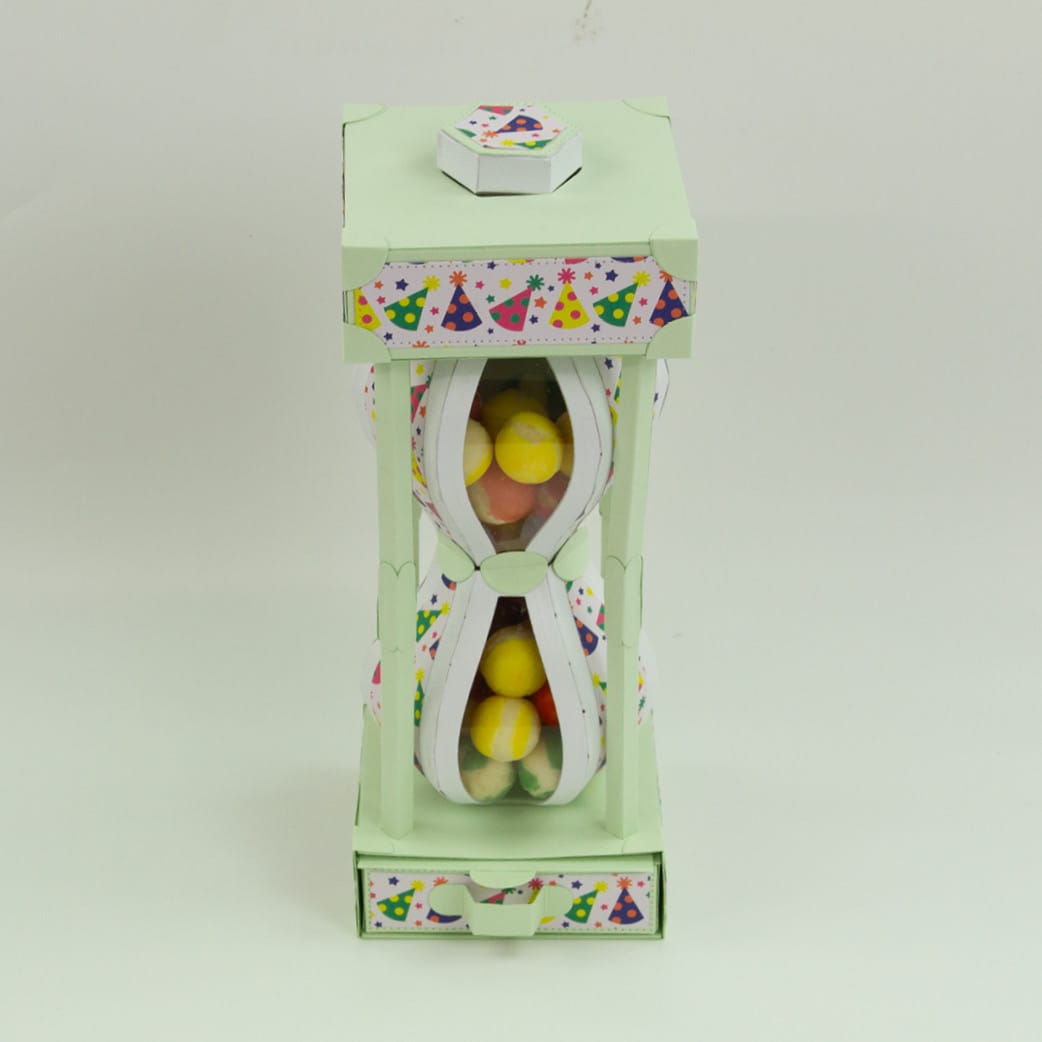 Tonic Studios Happy Hourglass - Create & Make Die Set - CREATE25