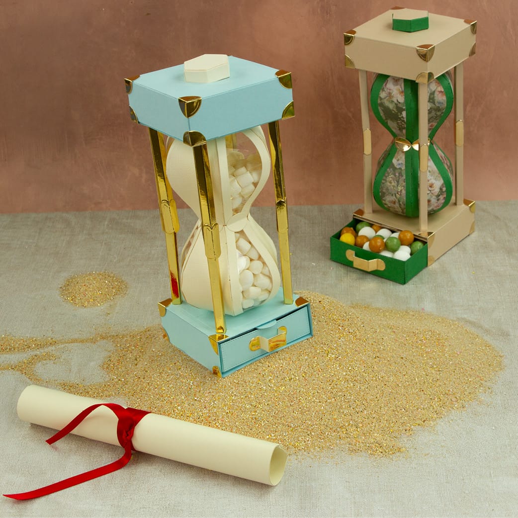 Tonic Studios Happy Hourglass - Create & Make Die Set - CREATE25