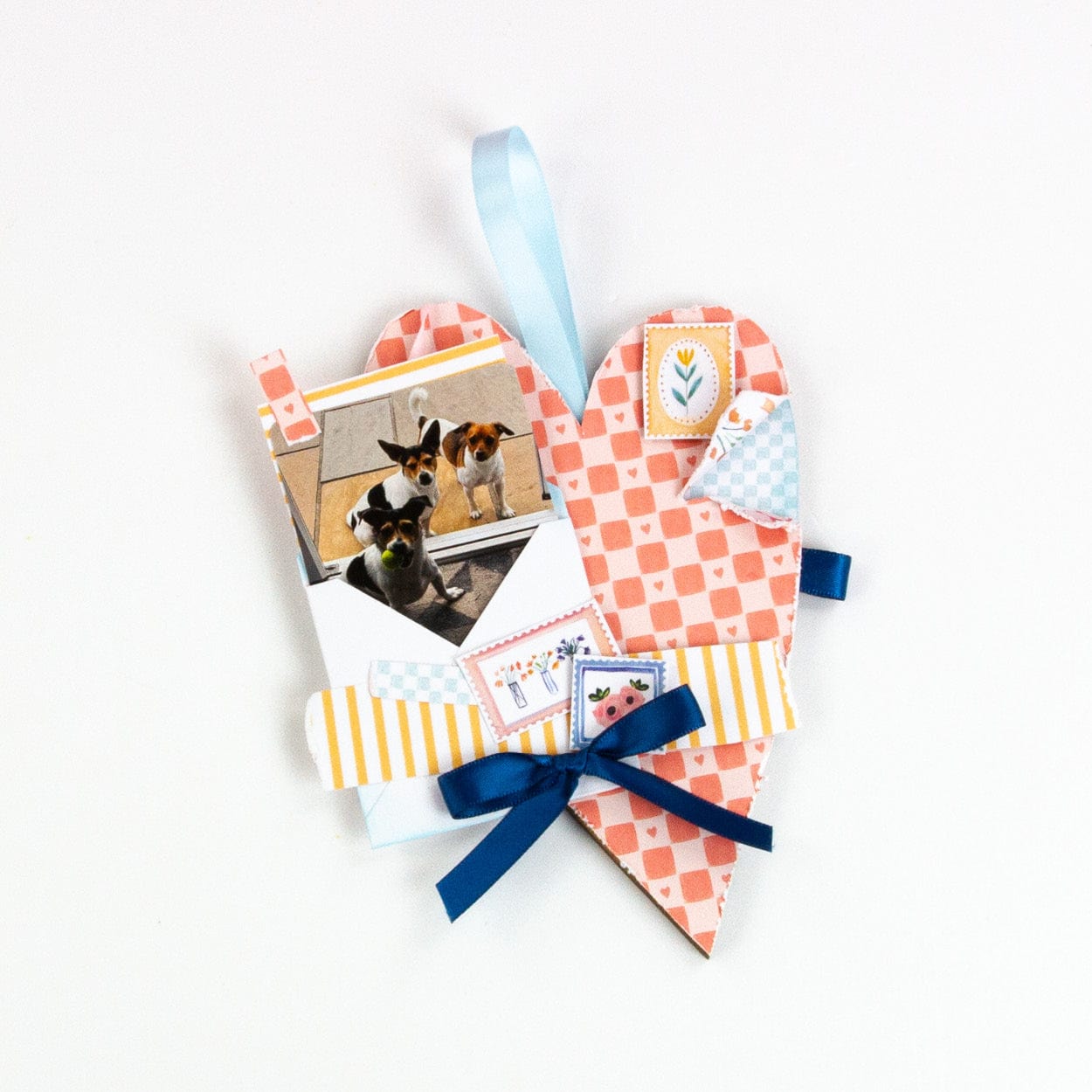 Tonic Studios Photo Wallets and Pockets My Memory Book - Hanging Postal Pockets - 5627e
