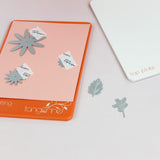 Load image into Gallery viewer, Tonic Studios Tangerine Tangerine - Orange Mini Die Cutting Plate - 148e