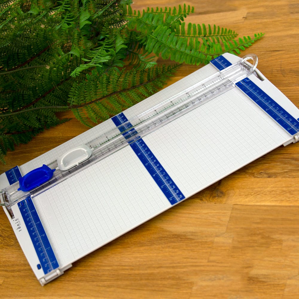 Tonic Studios Tools Tonic Studios - Super Trimmer - 153e