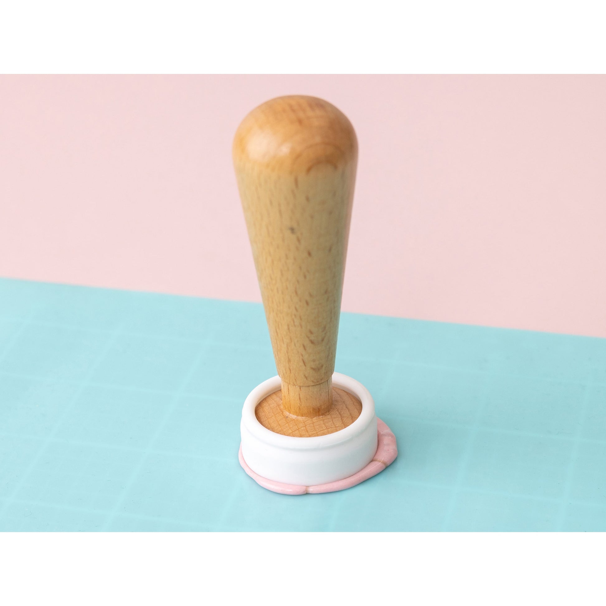 We R Makers Adhesives We R Makers – Envelope Seal Kit