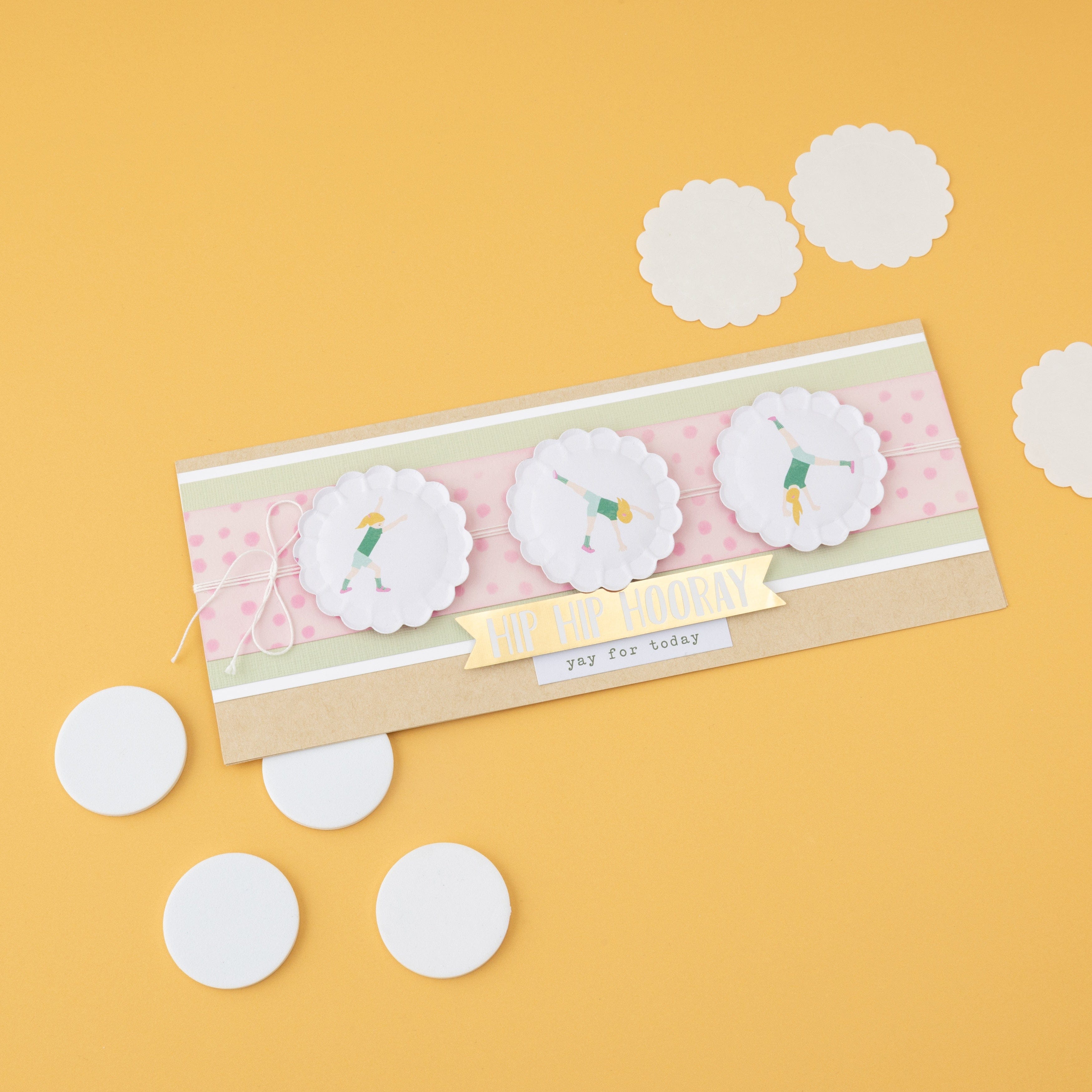 We R Makers Button Press We R Scallop Circle Button Press Insert and Sticker/Shaker Refills