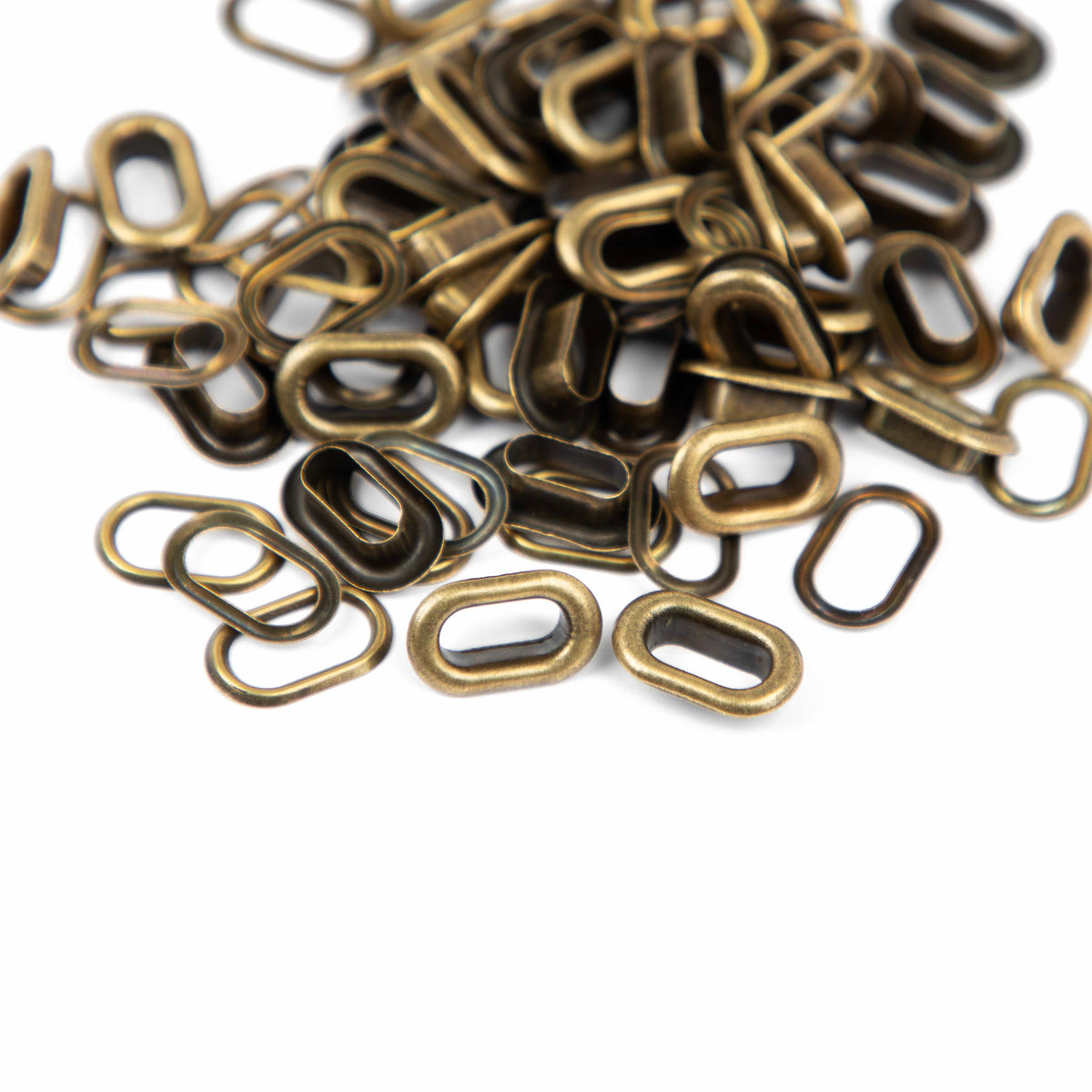 We R Makers Clips & Fasteners We R Makers - Oval Size Eyelets - Copper (50 Pack)
