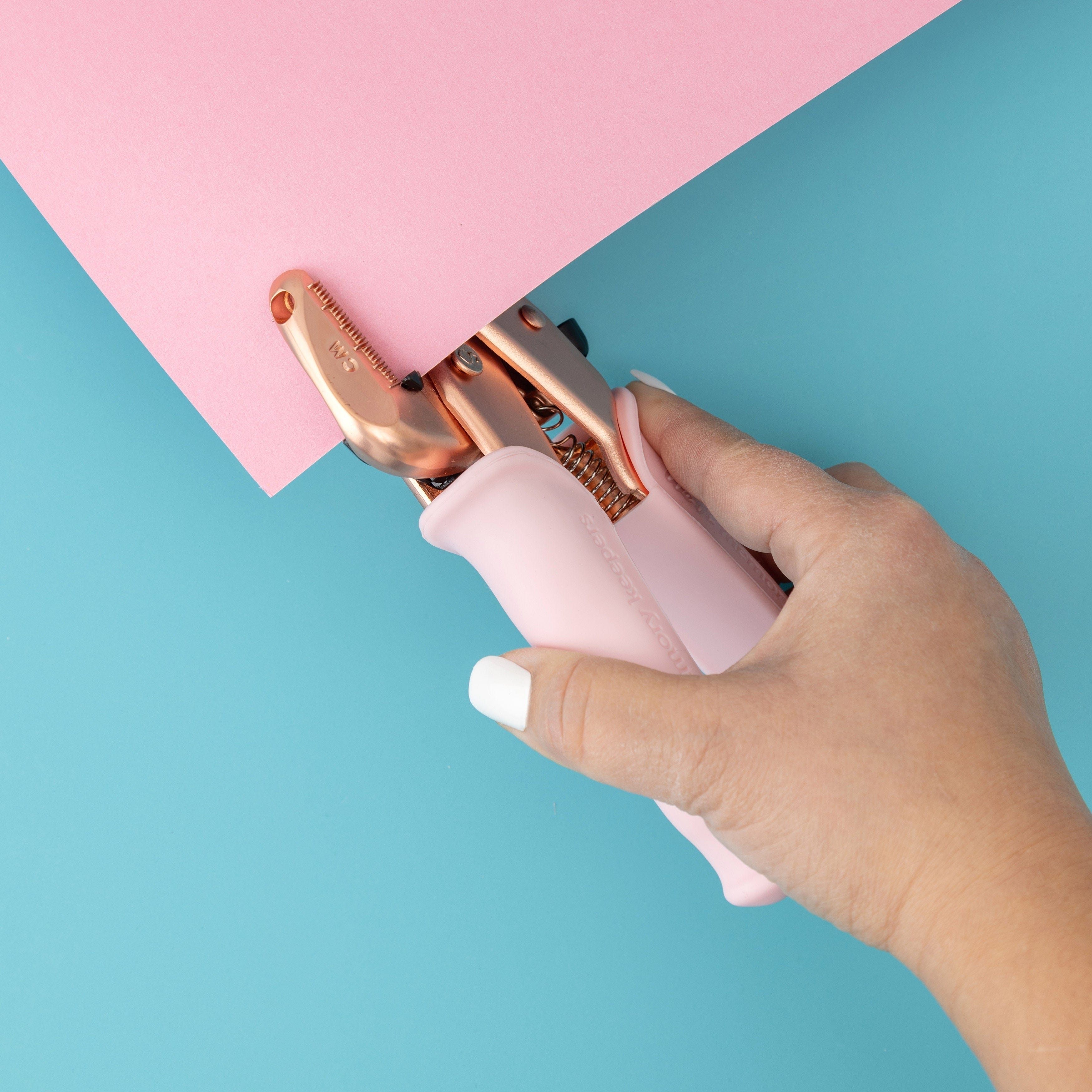 We R Makers Crop-A-Dile We R Makers Crop-A-Dile Hole Punch & Eyelet Setter