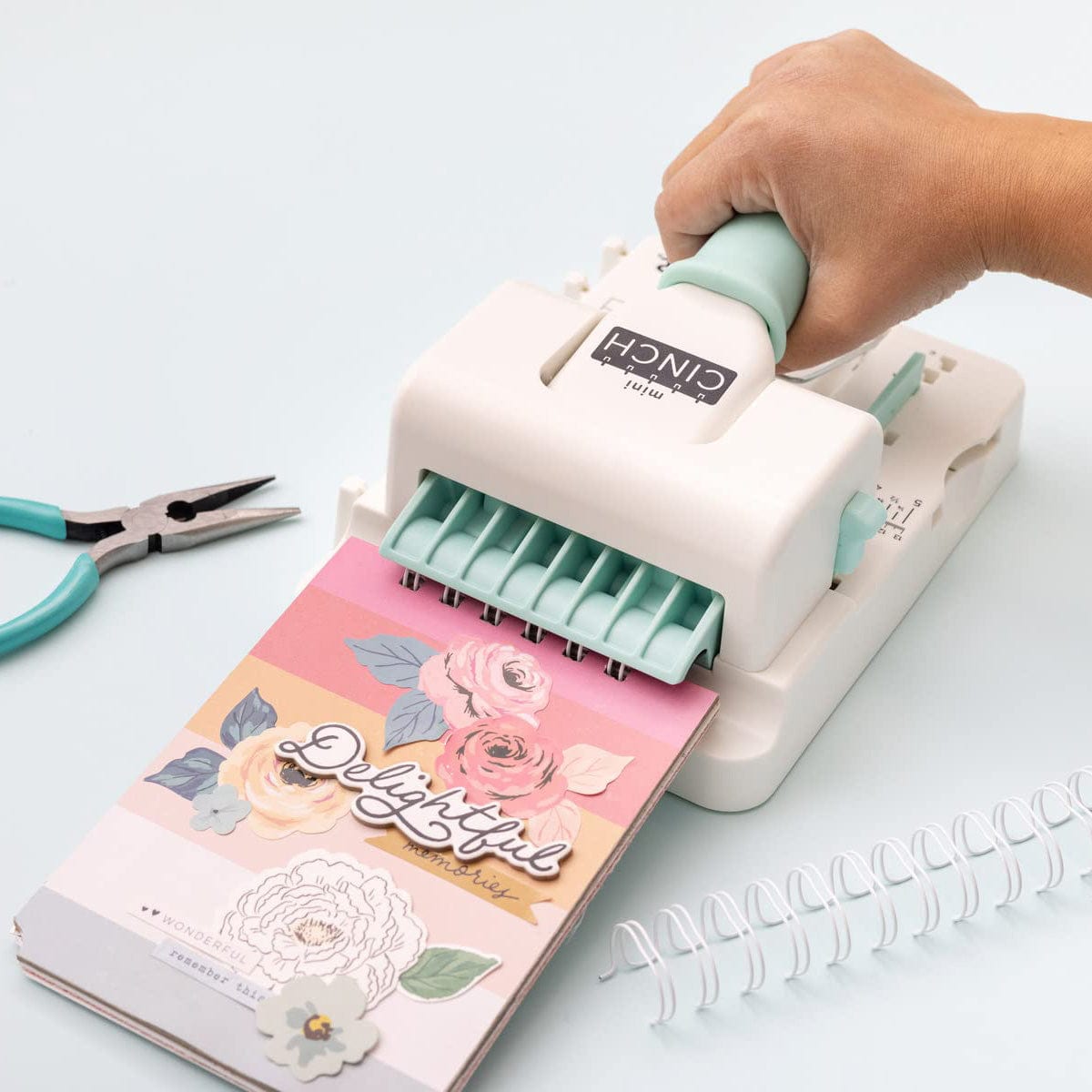 We R Makers Mini Cinch We R Makers Mini Cinch Book Binding Machine Bundle