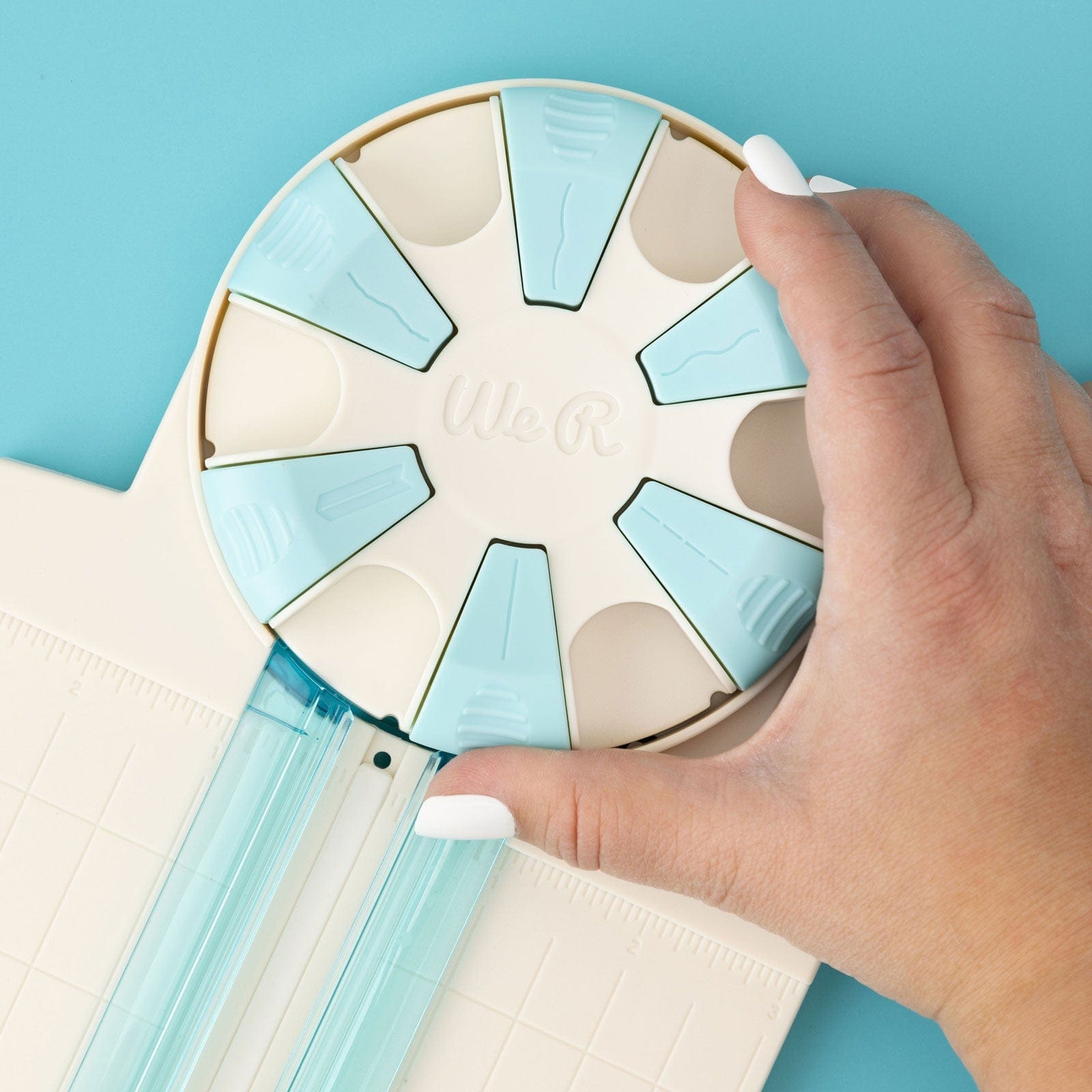 We R Makers Scoring & Cutting We R Makers Tool Dial Trimmer with 6 Blade Designs