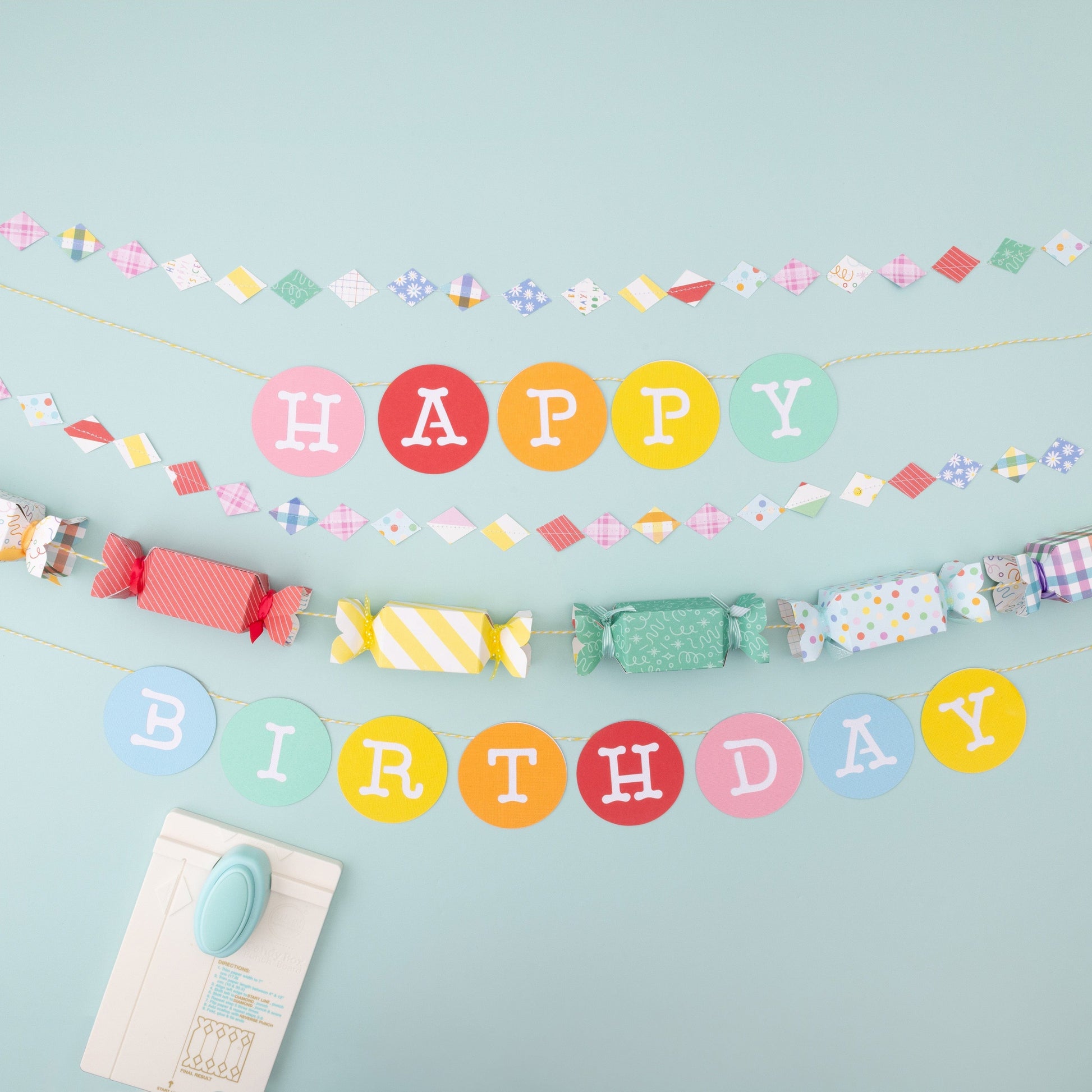 We R Makers We R Memory Keepers Punch Board-Candy Box