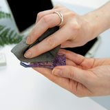 Load image into Gallery viewer, Nuvo Tools Nuvo - Tools - Stamp Cleaning Cloth - 1972N